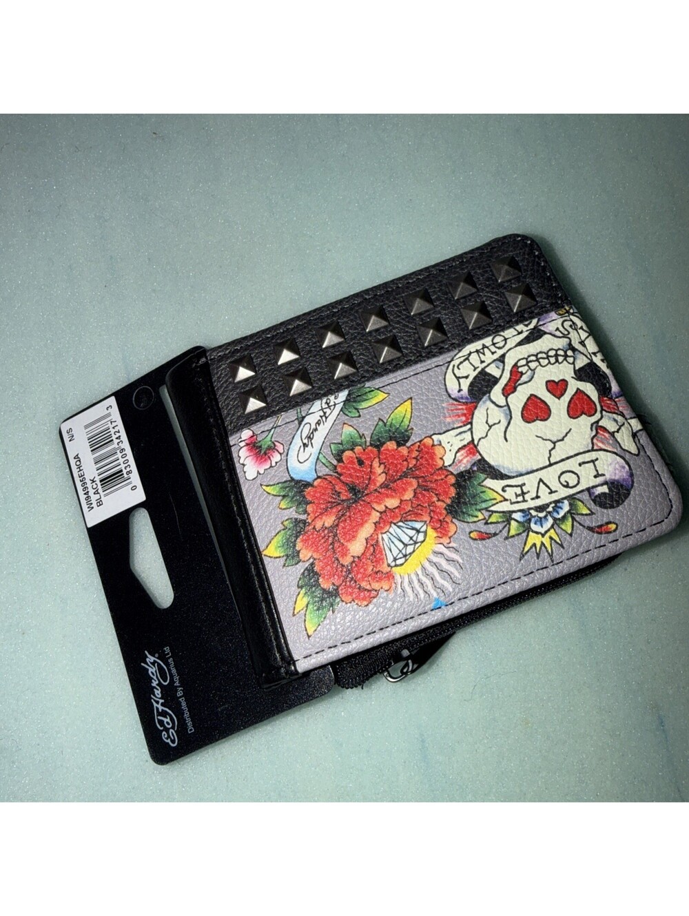 ED HARDY BI-FOLD SNAP CLOSURE/ZIPPERED POCKET/METAL STUDS WALLET - NWT